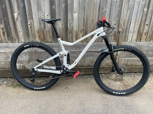 Scott Genius 940 29er Full Suspension MTB - Large ex demo